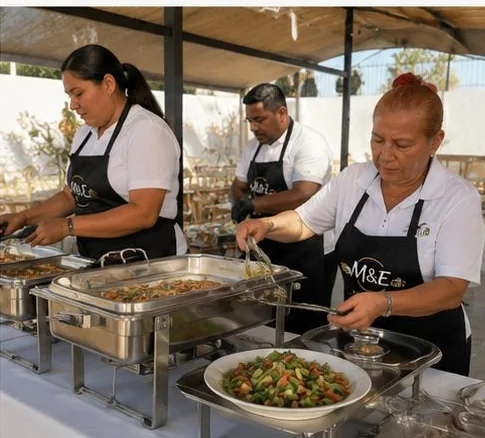 Servicio de buffet en evento